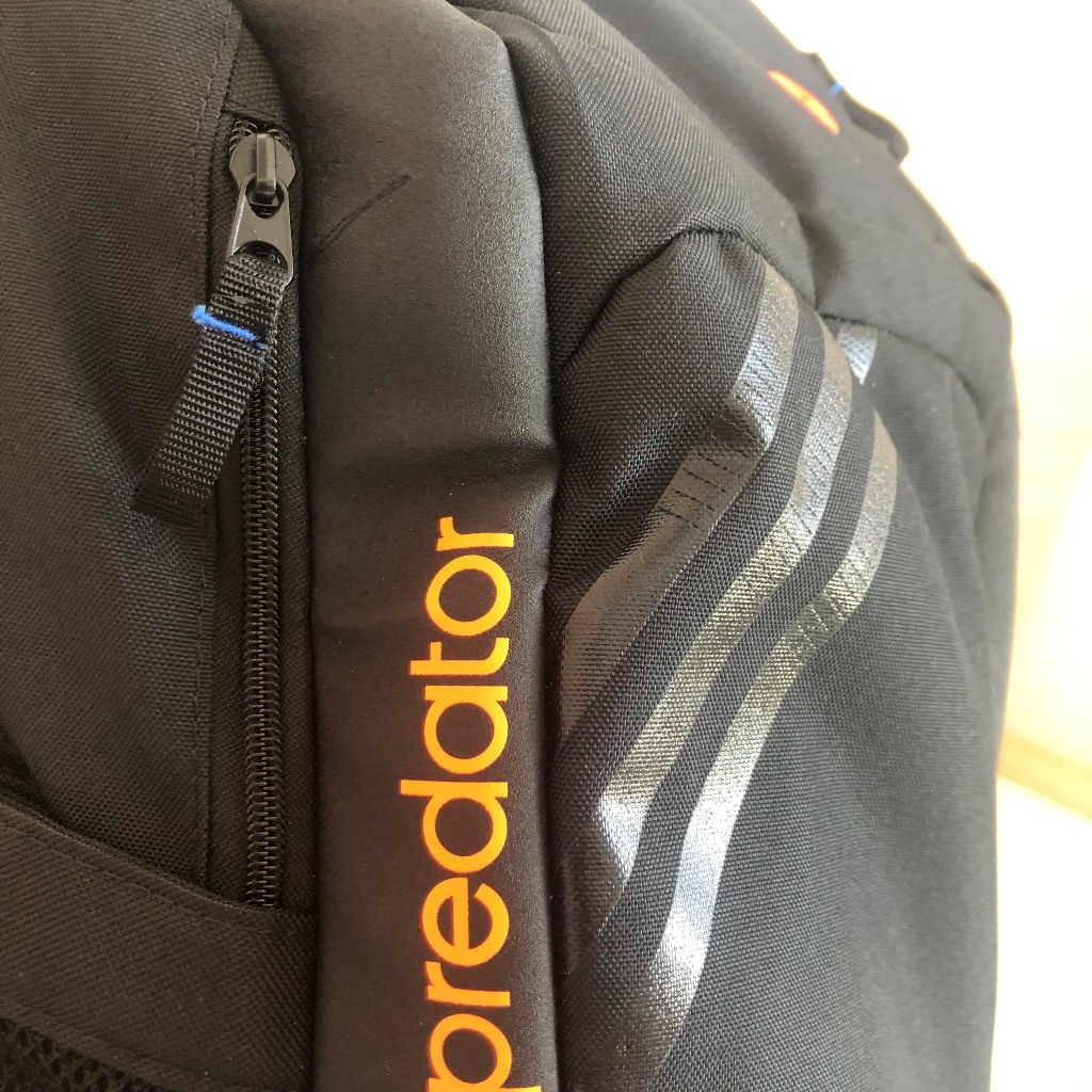 Balo thể thao Adidas predator 33L, phối màu đen cam, ngăn để giày riêng, bóng, vợt tenins