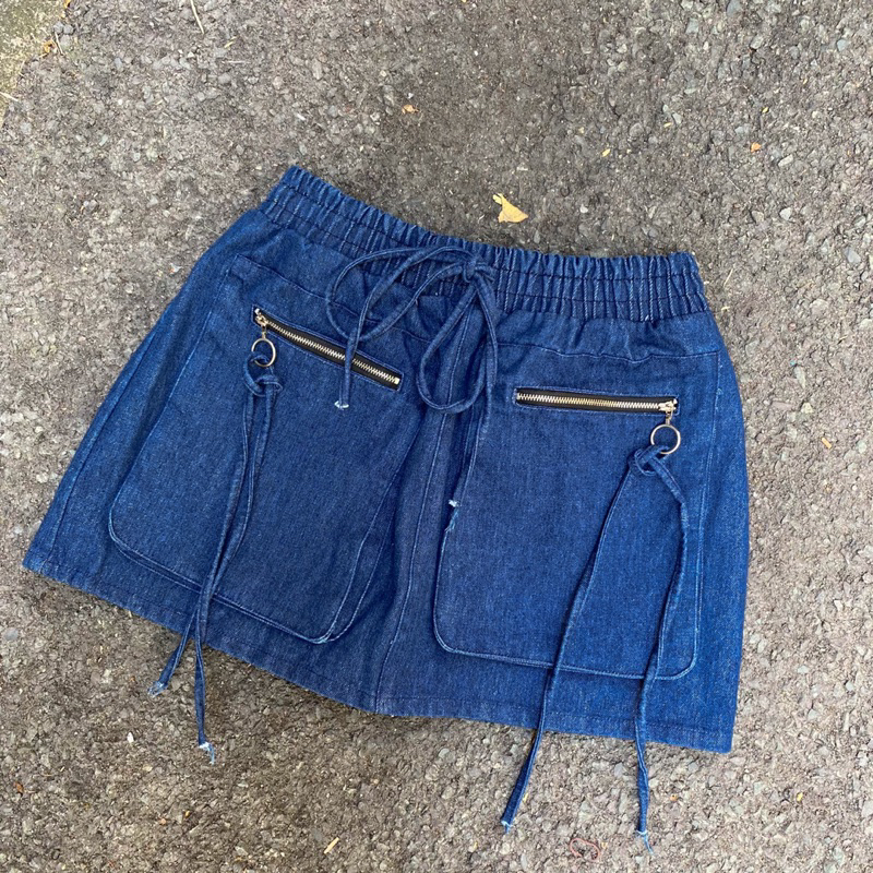 Áo nơ lưng - Chân váy jean - Chitchitstore