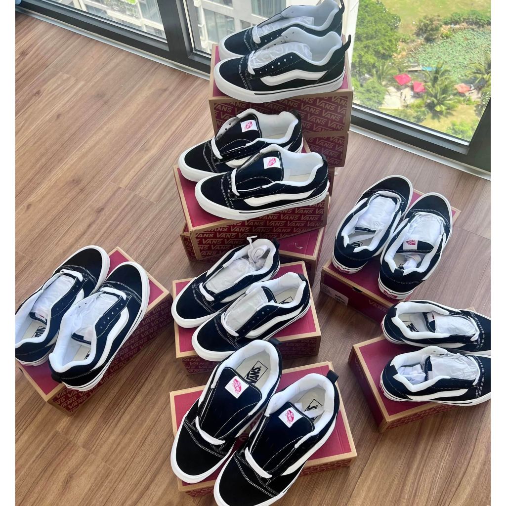 Giày Sneaker Vans Knu Skool Shoes True White Black VN0009QC6BT màu Trắng Đen | PiuPiu Authentic