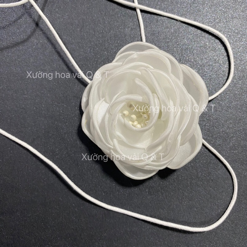Choker Hoa Nhụy Trắng Handmade