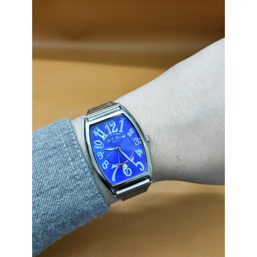 Đồng hồ nam tay nhỏ hoặc nữ Mary Maison mặt xanh dương