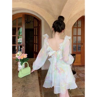 Đầm nữ nhẹ nhàng