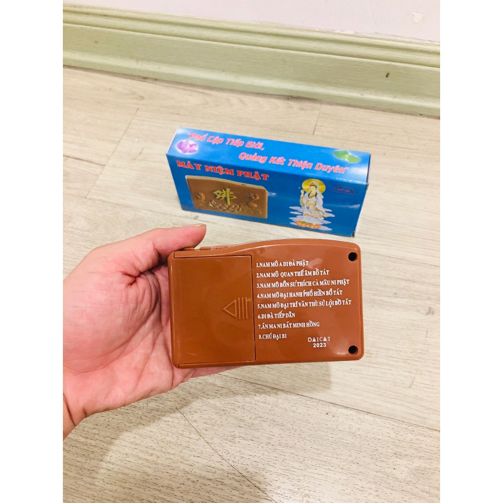 Máy Tụng Kinh Niệm Phật Mini, Đài Tụng Kinh 8 Bài tặng củ sạc