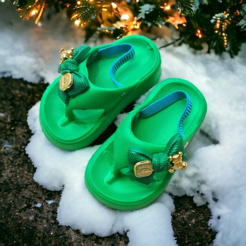 Dép bánh mì xỏ ngón chống nước đế cao cho bé gái chữ Love siêu dễ thương