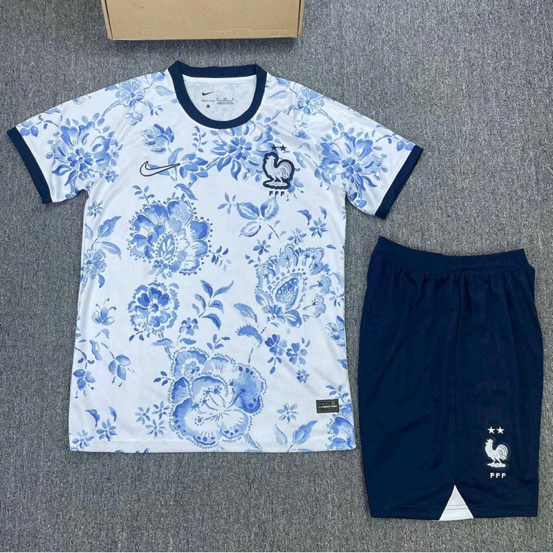 Áo Bóng Đá, Quần Áo Đá Banh Đội Tuyển Pháp Trắng 2023/2024 - Vải Polyester Gai Thái Cao Cấp