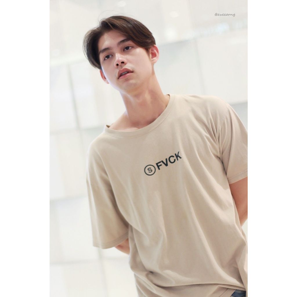 Áo thun tay ngắn Fvck giống Bright Vachirawit Chivaaree, BrightWin