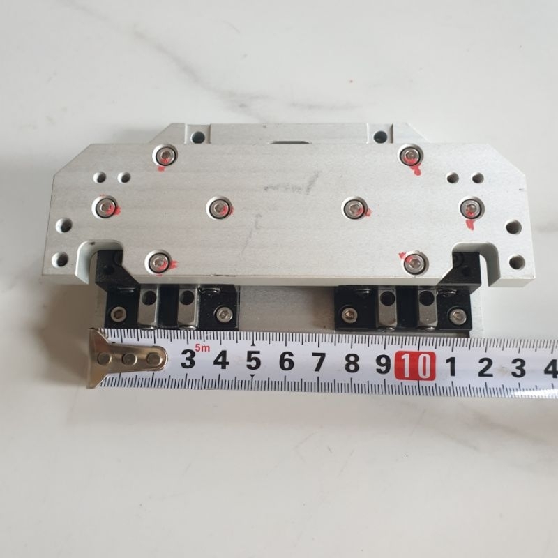 Khung ép dập hàn gọt cell pin 18650 2 con trượt DPIN 40x40 siêu bền