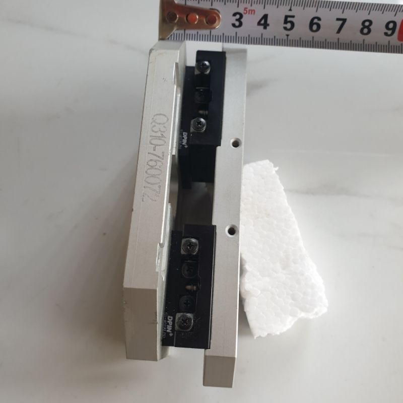 Khung ép dập hàn gọt cell pin 18650 2 con trượt DPIN 40x40 siêu bền