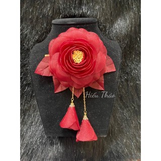 Cài áo handmade hồng trà tua rua