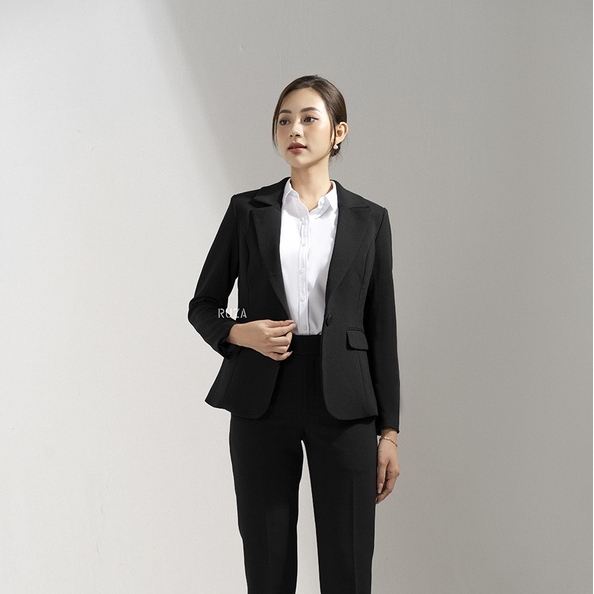 Áo vest màu đen basic lụa lạnh nữ tay dài công sở RUZA KVC001