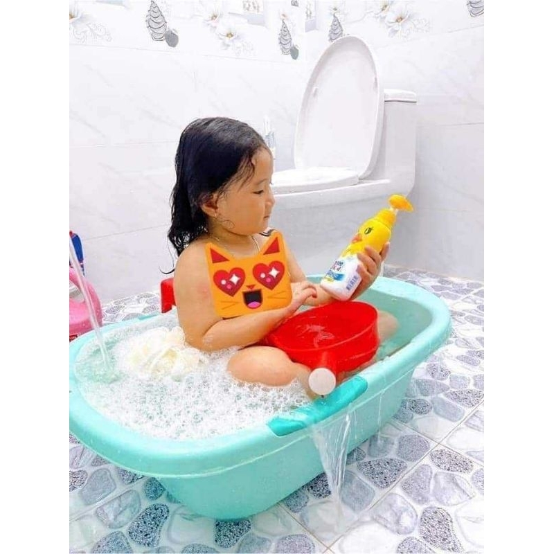 Sữa tắm Dnee Kids Thái Lan