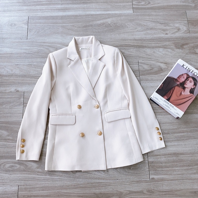 Áo blazer nắp túi tam giác tay dài