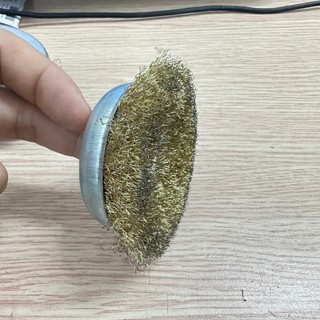 Chén Cước  Đánh Sét Rỉ - Chổi đánh rỉ sắt