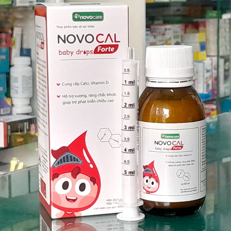 Novocal Baby Drops Forte cung cấp Calci và Vitamin D hỗ trợ xương, răng phát triển tăng chiều cao.