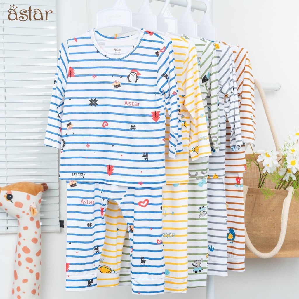 Bộ dài cài vai hoạ tiết noel thương hiệu Astar