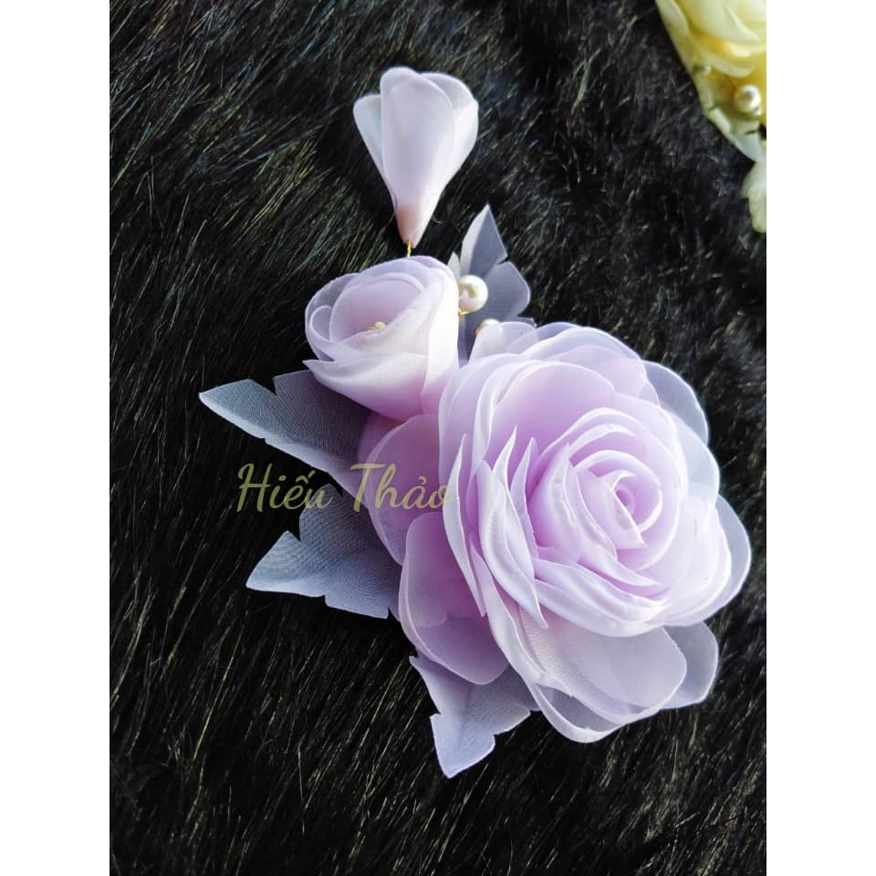 Hoa cài áo bông kép sang trọng