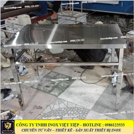 Bàn chặt nhà bếp