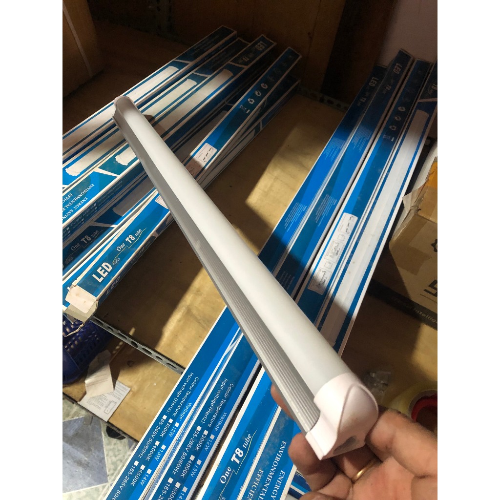 Thanh lý Nguyên thùng 30 cái bóng đèn T8 dài 60cm, 90cm, 1m2 như hình - Bao TEST 1 tuần