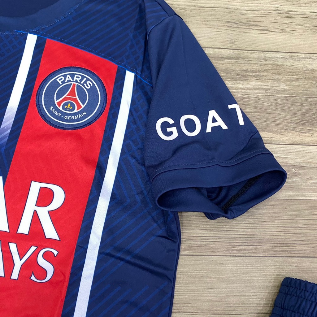 Bộ quần áo bóng đá PSG xanh in tên Mbappe số 7 sân nhà 2024