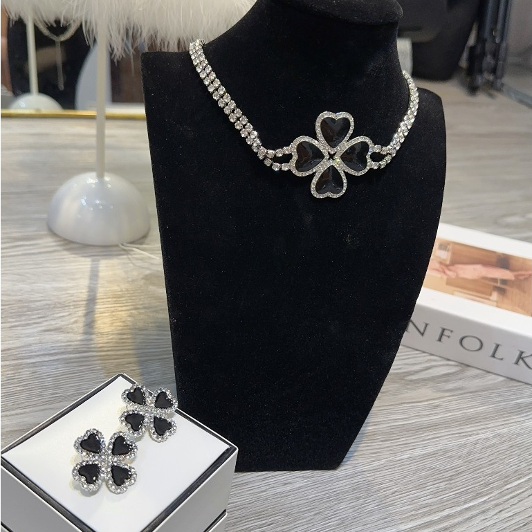 Set Trang Sức Nữ Choker Và Hoa Tai Nữ Mặt Đen Đính Đá Cao Cấp - R9060