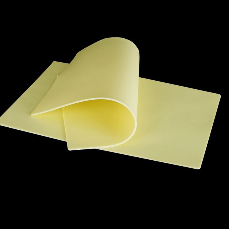 Da Tập Xăm  A4-Da Tập Xăm Hình Và Phun Xăm  kích thước 30CM*20CM, dày 0,1CM Silico