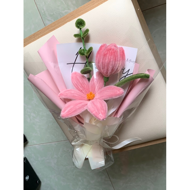 Bó hoa ly+ tulip kẽm nhung