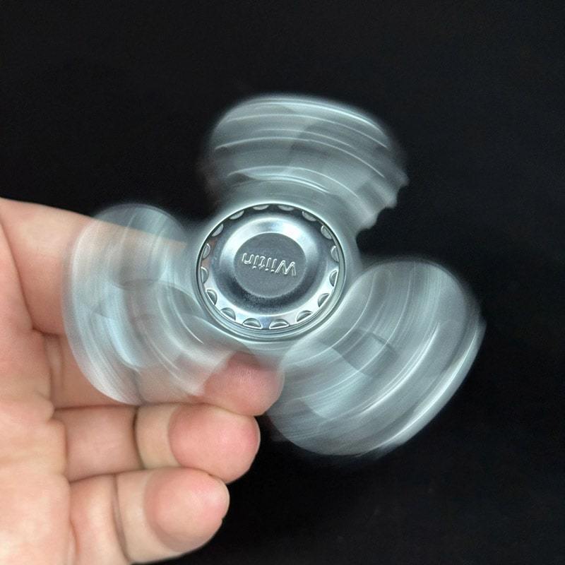 QUÀ TẶNG ĐỒ CHƠI CHO BÉ TRAI | ĐỒ CHƠI GIẢM STRESS CON QUAY SPINNER 3 CÁNH KIM LOẠI | ideashopvn