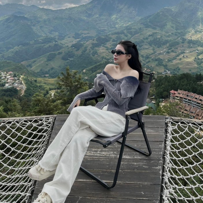 Kính mát thời trang nữ dáng mắt mèo tag 𝐏𝐫𝐚𝐝𝐚 mới nhất kèm hộp Bisouhanoi KRM20