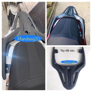 Ốp tay dắt sau dùng cho đời xe sh 2020 2021 2022 2023 2024 - 125i 150i 160i cacbon