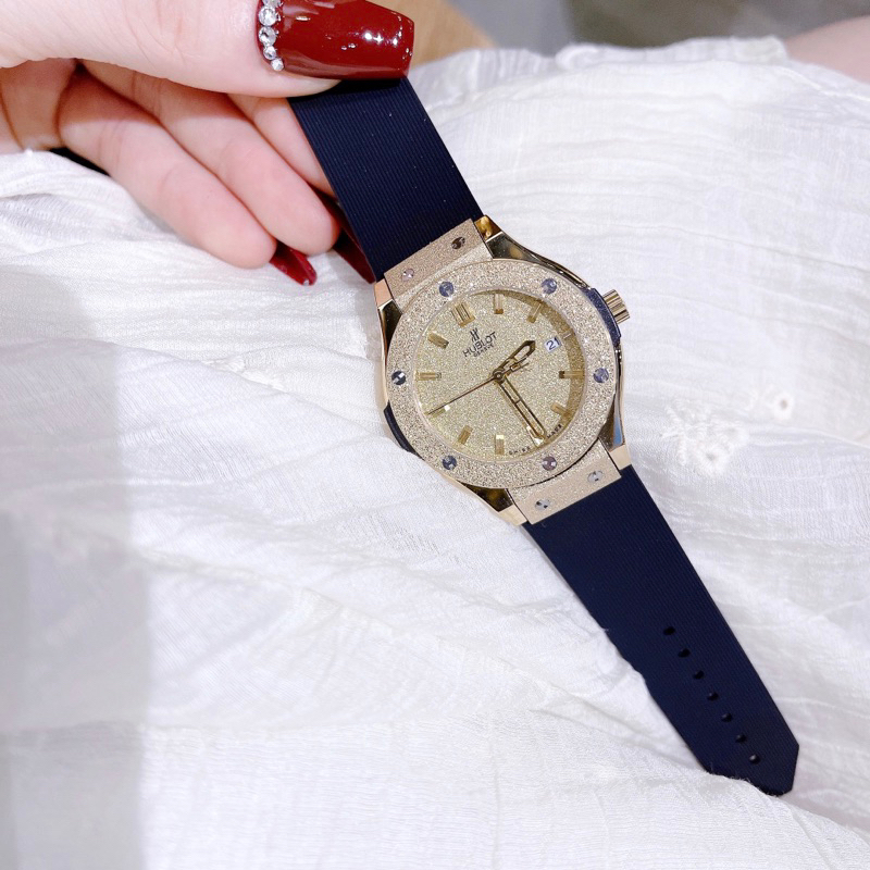 Đồng hồ nữ Hublottt cao cấp mặt tròn dây cao su siz 34mm