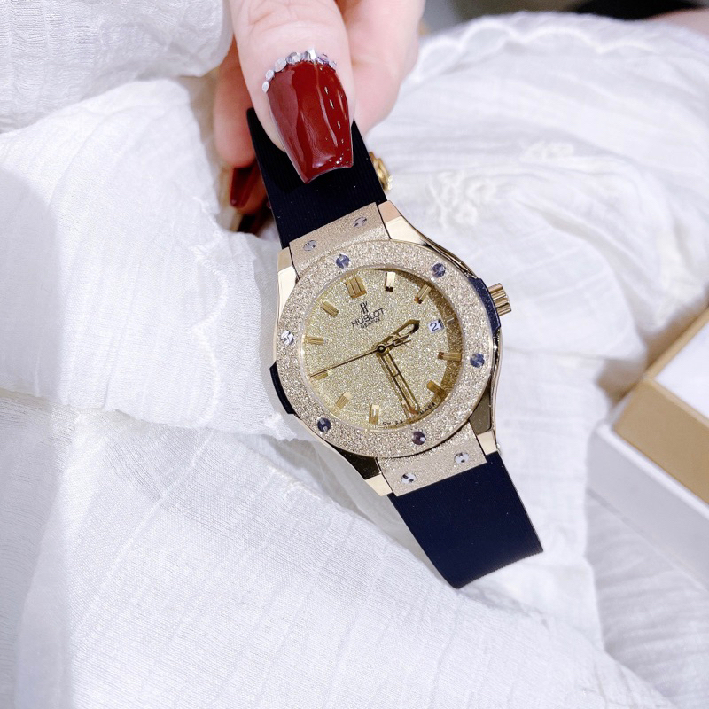 Đồng hồ nữ Hublottt cao cấp mặt tròn dây cao su siz 34mm