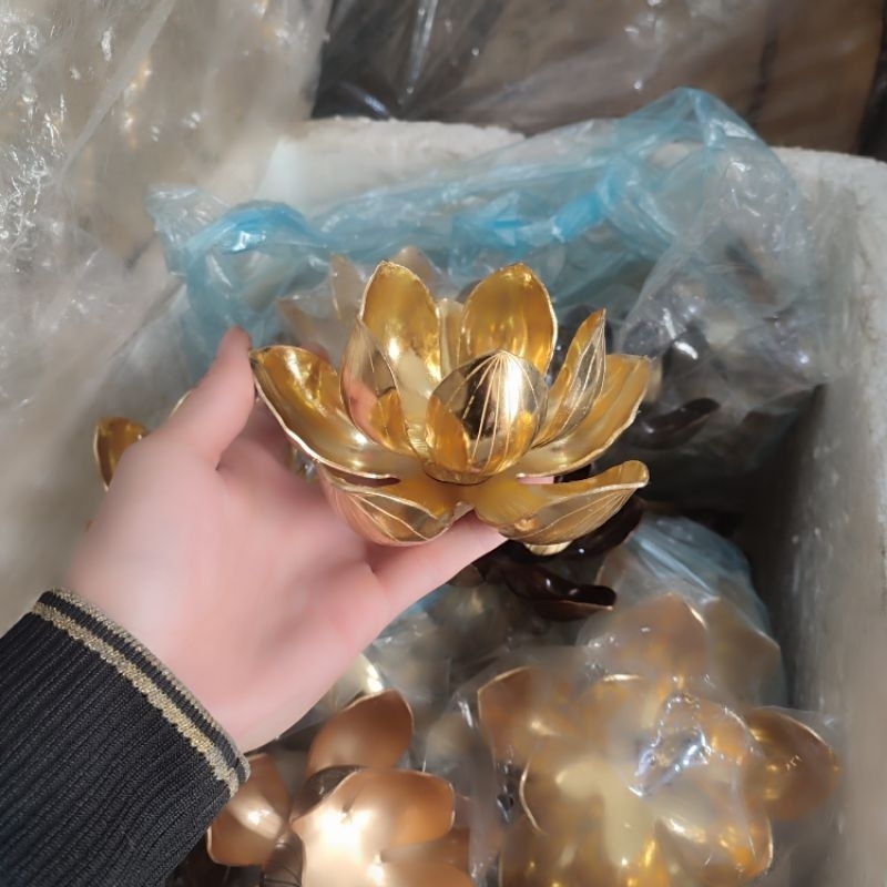 Bông hoa sen đồng nguyên chất xưởng sản xuất tại LÀNG NGHỀ VIỆT kích thước 8x12cm