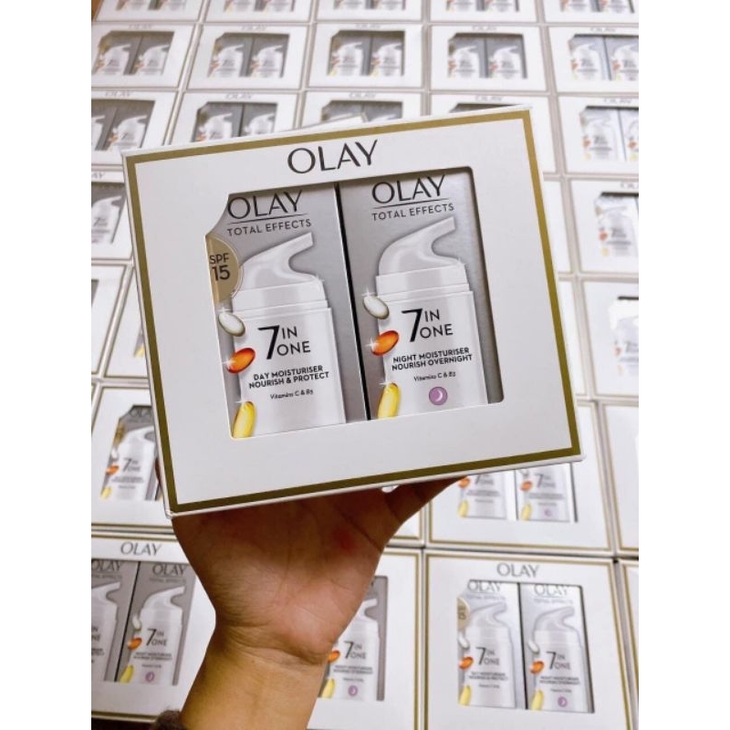 Kem dưỡng Olay Total Effect 7 in 1 dưỡng trắng