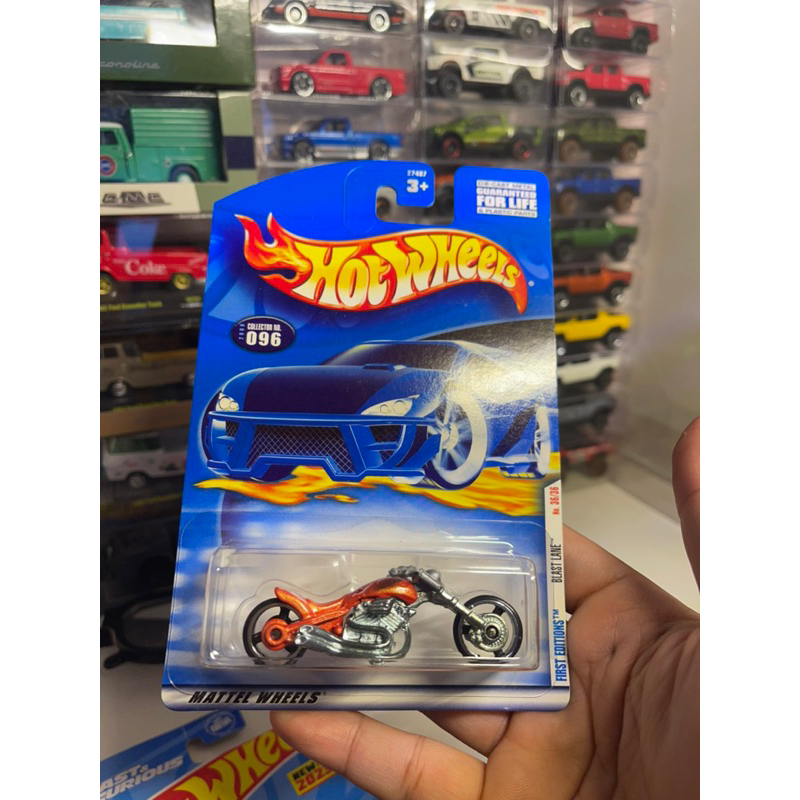 Mô hình xe mô tô Blast Lane card cổ bản 1st chính hãng Hot Wheels tỉ lệ 1:64