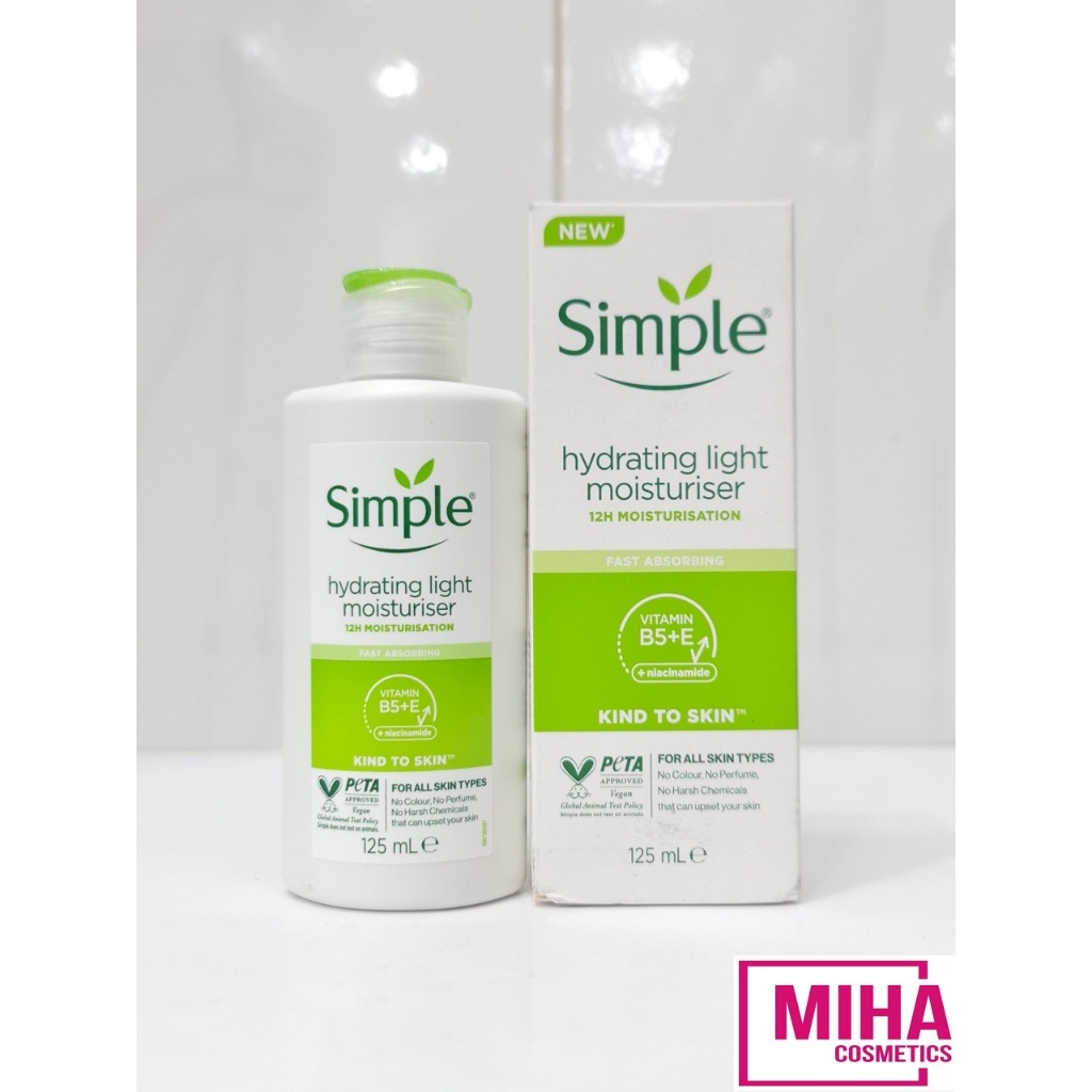Kem Lotion Dưỡng Da Simple Kind To Skin Hydrating Light Moisturiser 125ml