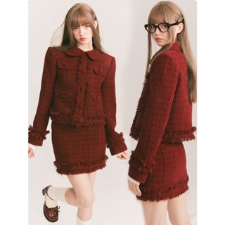 Set áo dạ Sweet, set áo khoác Vest màu đỏ đậm trần bông có túi kèm chân váy cho nàng phong cách HongKong