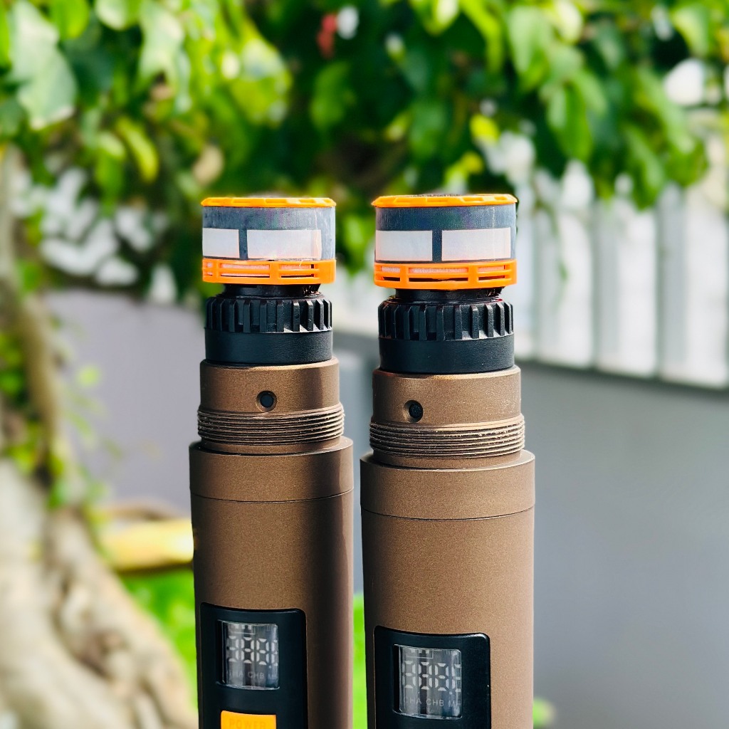 Bộ Mixer G4 cao cấp tặng kèm 2 kẹp micro mini để bàn chuyên hát karaoke gia đình hỗ trợ mọi loa kéo, otô