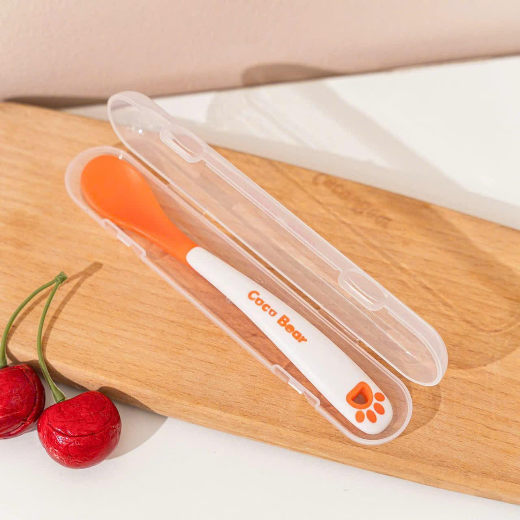 Thìa  Báo Nóng CoCo Bear Kèm Hộp cho Bé Ăn Dặm - Thìa Báo Nhiệt Ăn Dặm CoCoBear