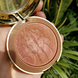 Phấn má hồng milani baked blush Berry amore sun kissed cam đào