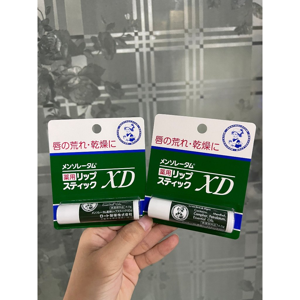 Omi Menturm Medicated Stick - Son Dưỡng Môi Omi