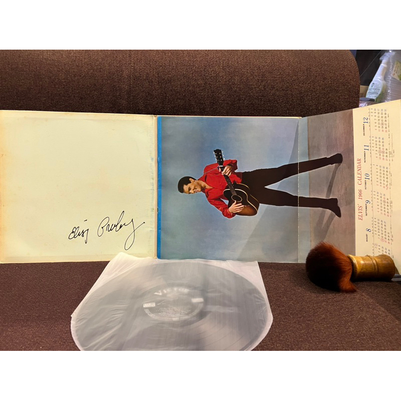 Đĩa than vinyl nhạc Elvis Presley sale