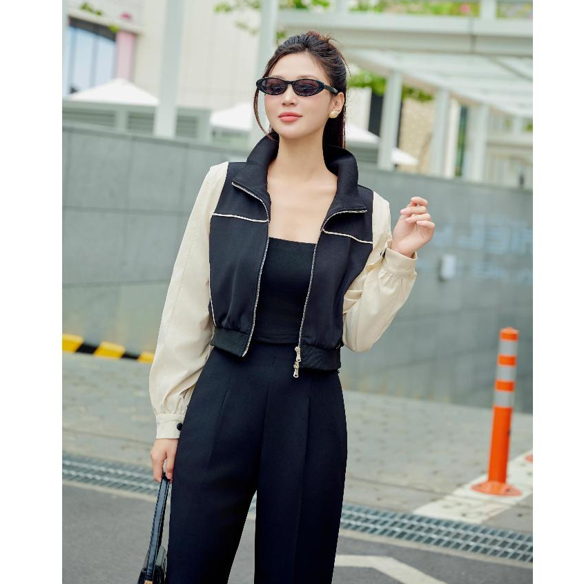Áo Khoác Nữ 𝐂𝐂𝐇𝐀𝐓 Kiểu Tay Bổ Phong Cách Sporty Gấu Bo Dáng Bom Chất Thun 23KMC8001GT