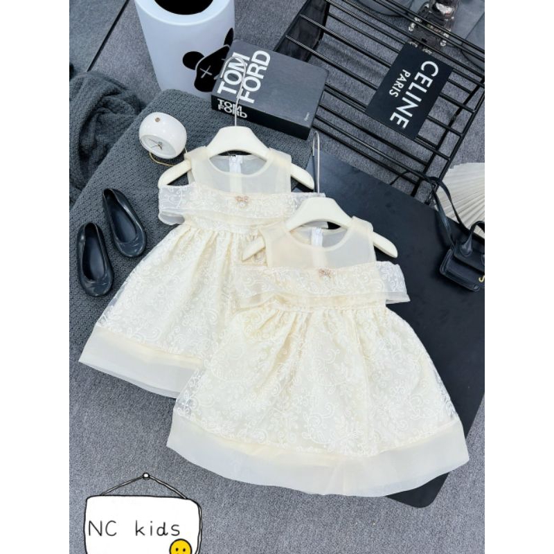 Đầm ren công chúa trắng kem trễ vai đáng yêu cho bé gái từ 8-24kg