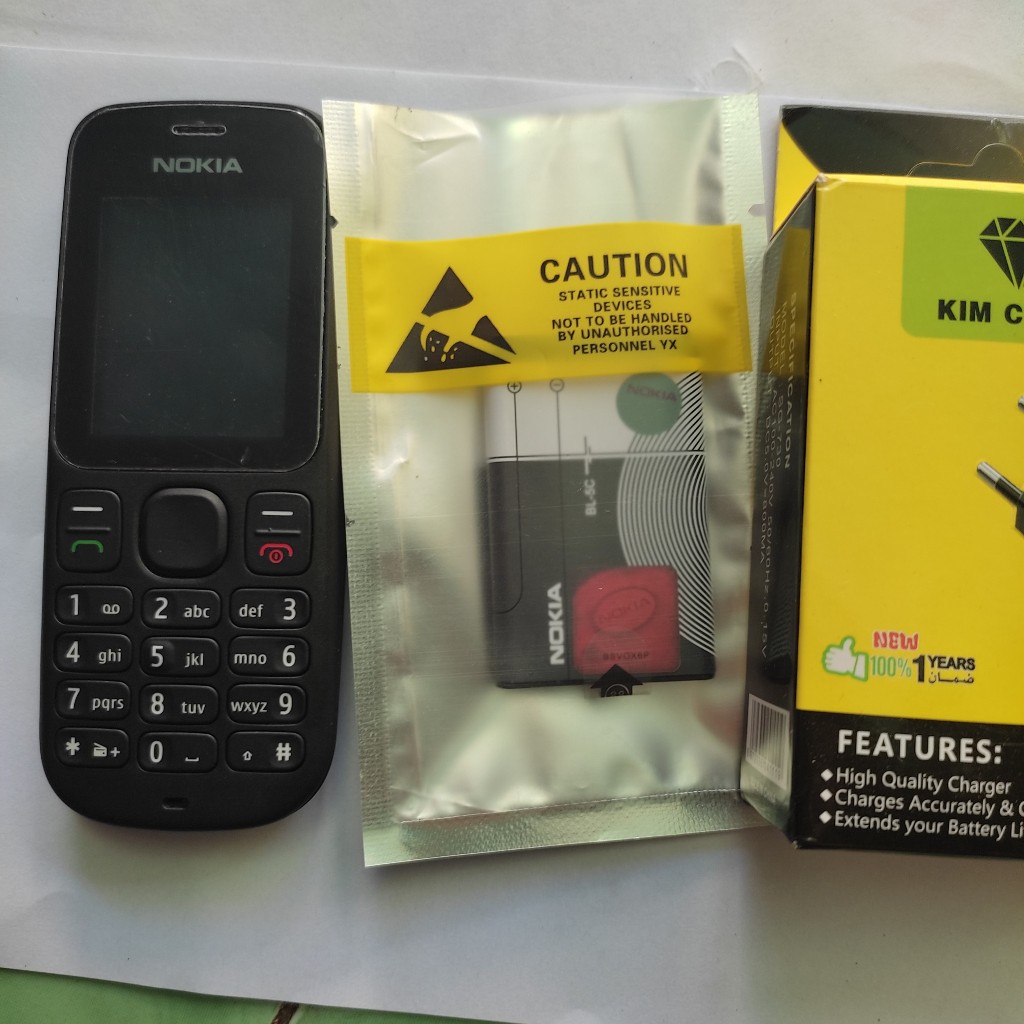 Điện thoại 101 - Sóng 4G - 2 SIM, Khe thẻ nhớ, nghe nhạc | BigBuy360 - bigbuy360.vn