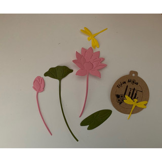 Hoa sen nhỏ trang trí thiệp Tết Handmade