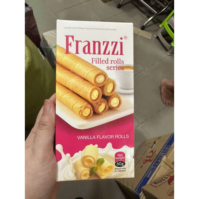 Bánh Quế Cuộn Franzzi 6gr - Date Mới để gói quà Tết