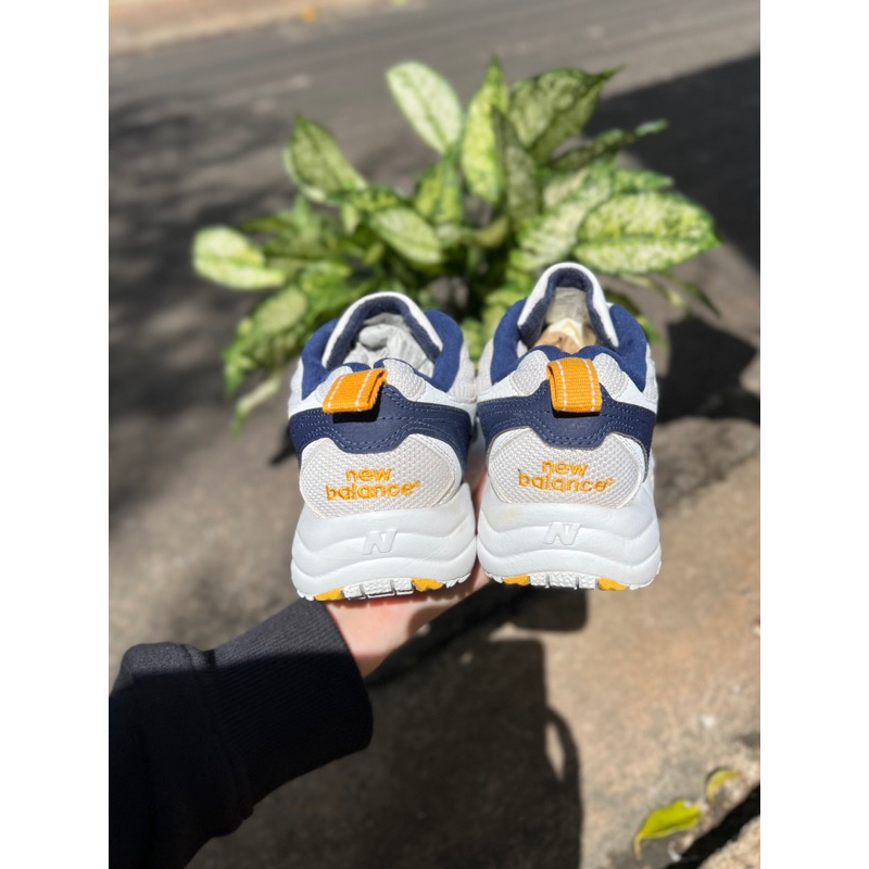 Giày Nb708 Real 2hand giá rẻ bao check
