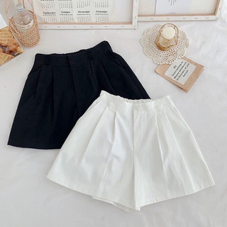 Quần short lưng cao xếp ly