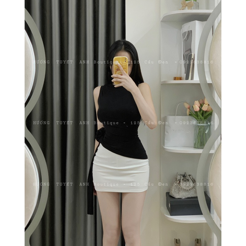 Áo sát nách vạt chéo nhún eo hoa hồng tà 1 bên