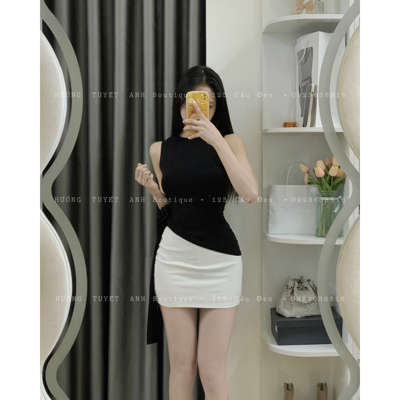 Áo sát nách vạt chéo nhún eo hoa hồng tà 1 bên